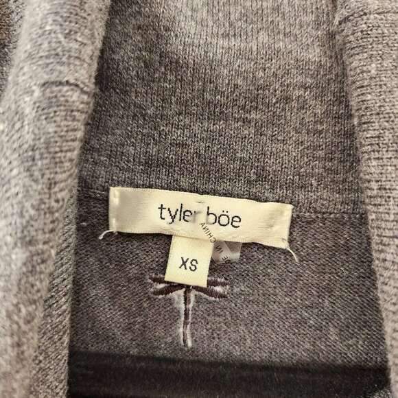 Tyler Boe Cashmere Blend Grey Knit Kim Sweater Dress Turtleneck Pockets XS - Picture 5 of 7